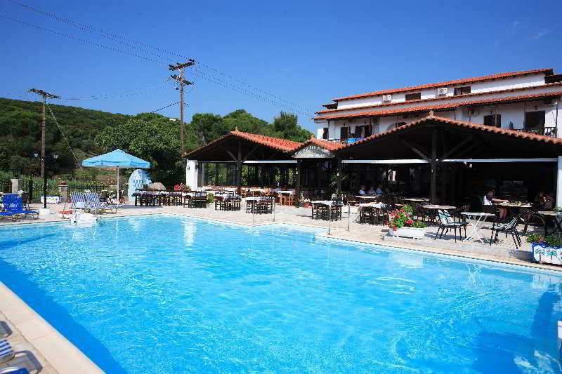 Golden Beach Koukounaries ภายนอก รูปภาพ